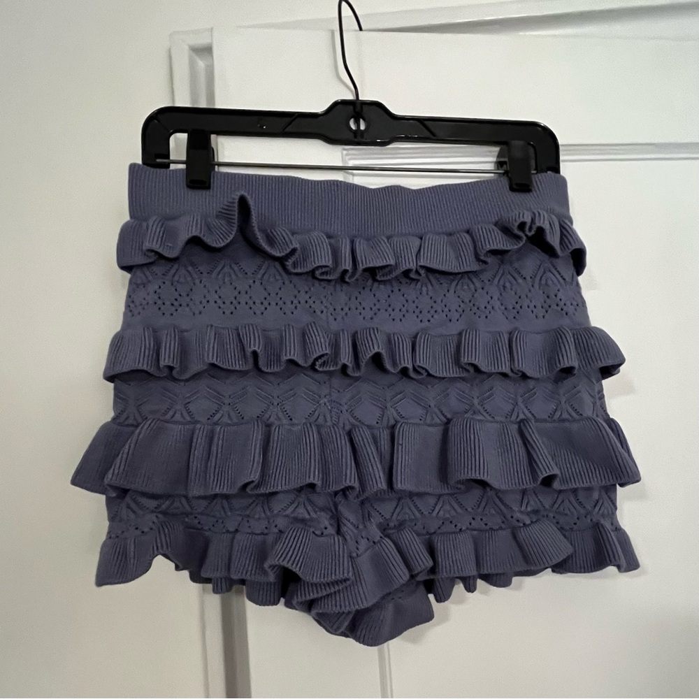 NWOT - Ruffled Layered Dusty Blue/Grey Knitted Shorts - XL